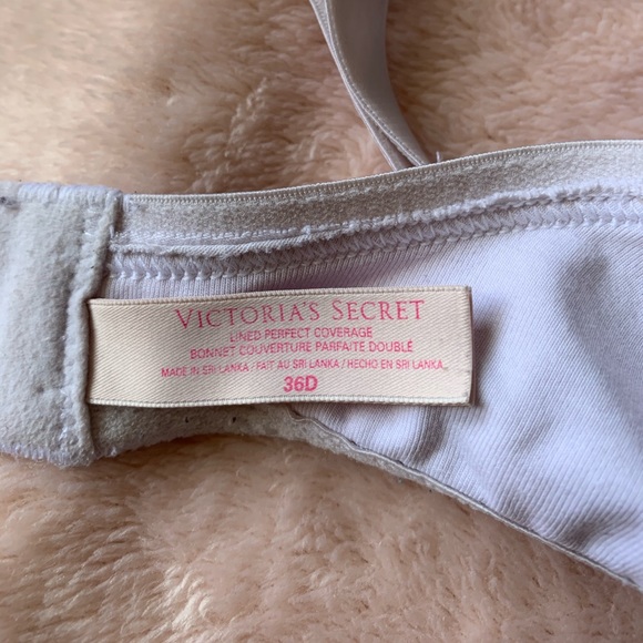 Victoria Secret Bra - Picture 3 of 3